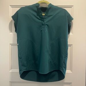 FIGS Forest Green Rafaela oversized scrub top. Size XS.